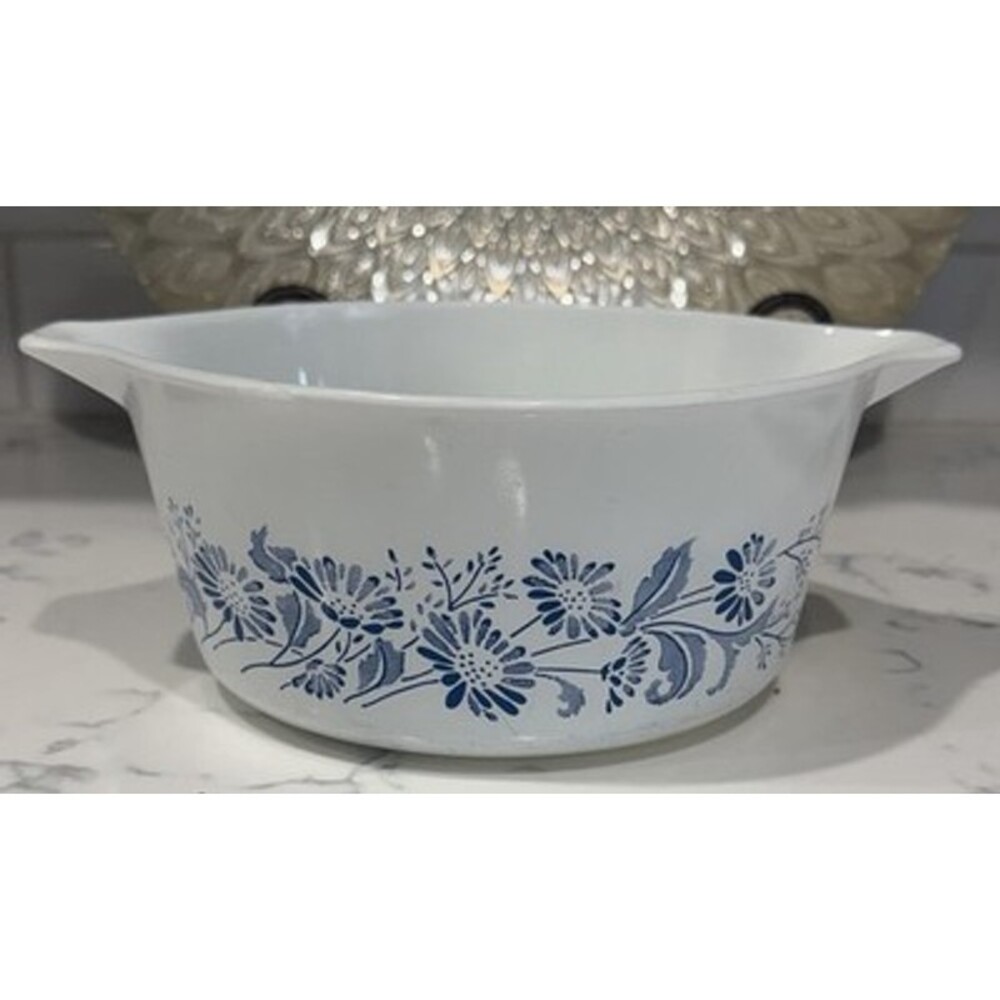 Vintage Pyrex White Colonial Mist Casserole Dish 474 B
